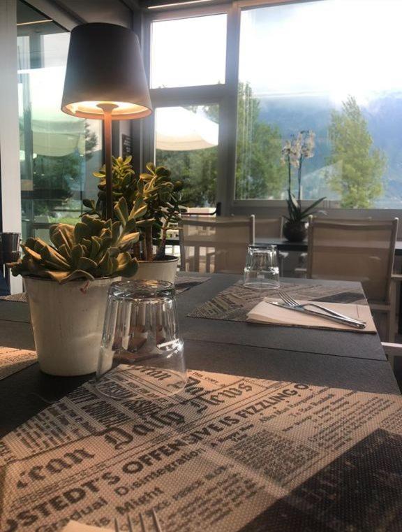 Antica Campione Rooms & Hostel Campione del Garda Exterior foto