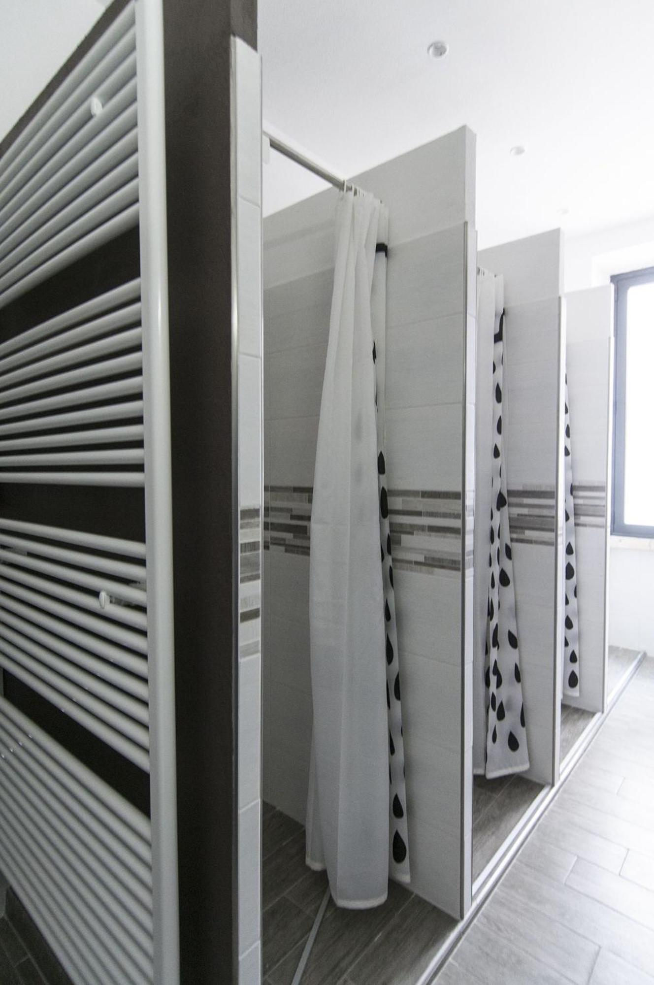 Antica Campione Rooms & Hostel Campione del Garda Exterior foto